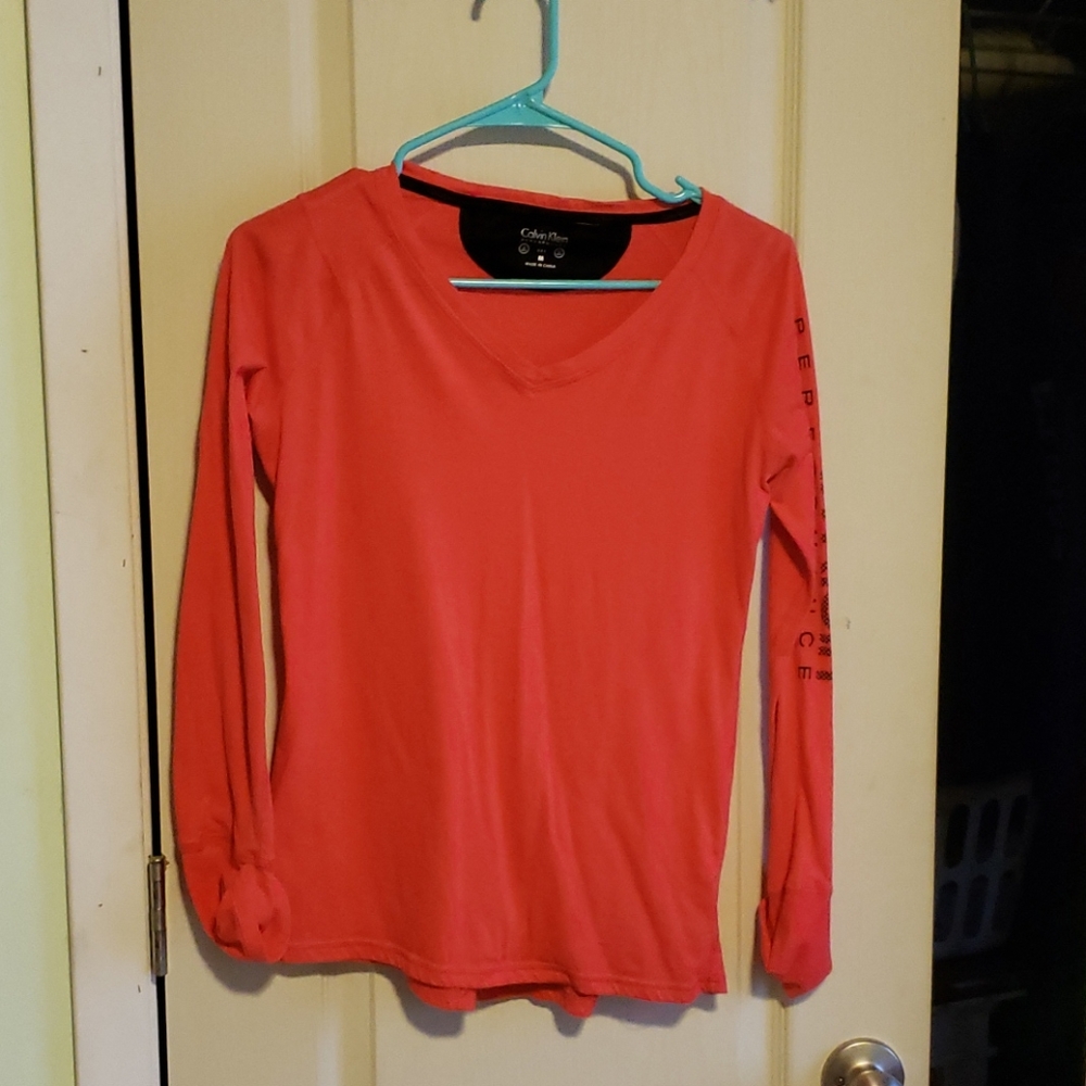 🦋🎁 Calvin Klein performance shirt